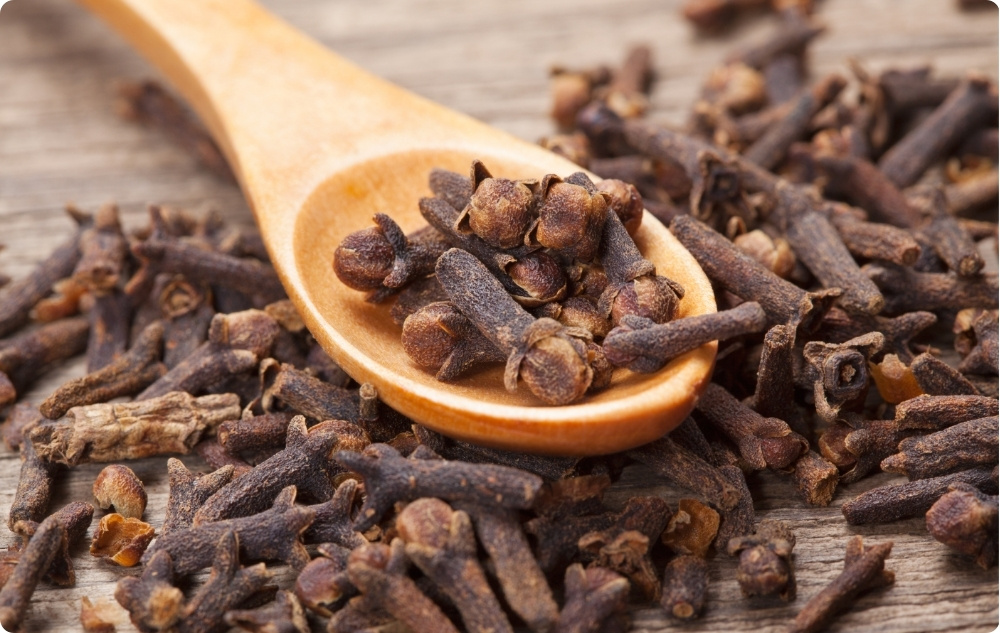 Para que serve o óleo Essencial de Cravinho?